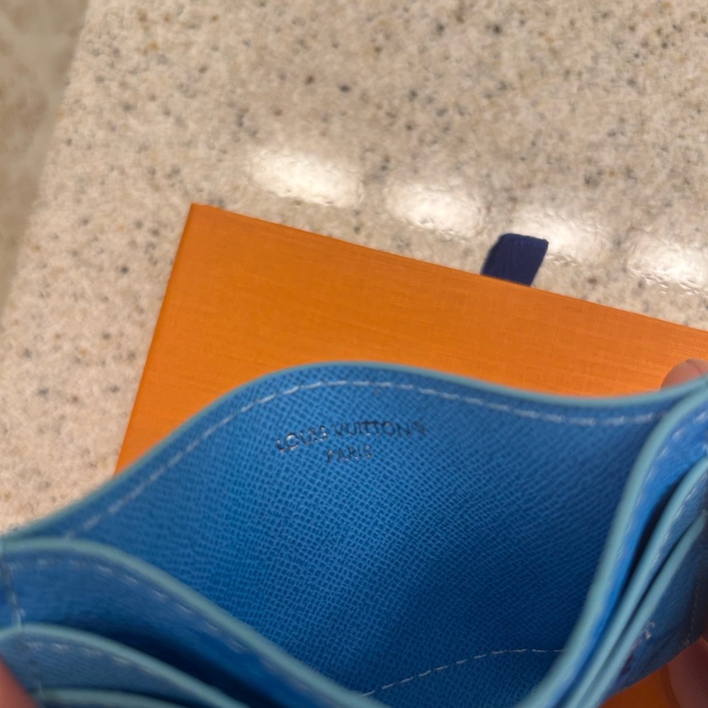 Louis Vuitton Blue Lagoon Card Holder - Picture 3 of 3